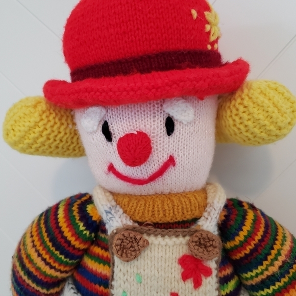 VINTAGE Jean Greenhowe Knitted Clown Doll Painter - Picture 8 of 11